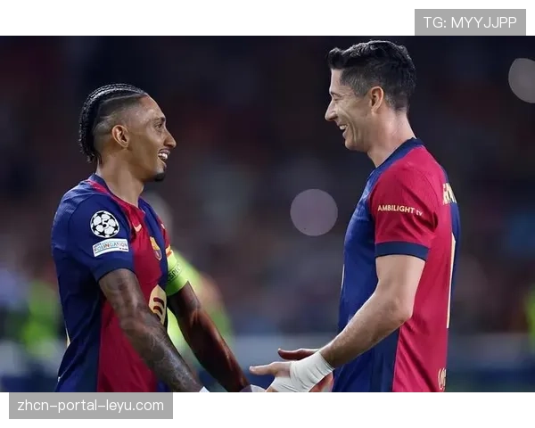 西甲第31轮转播采用复古视觉包装，记分牌特效还原早期足球转播